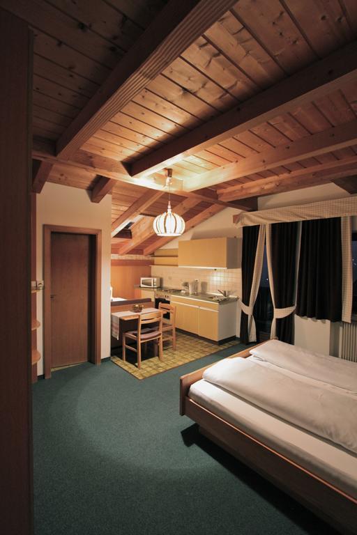 Residence Baumgartner Fie allo Sciliar Ruang foto