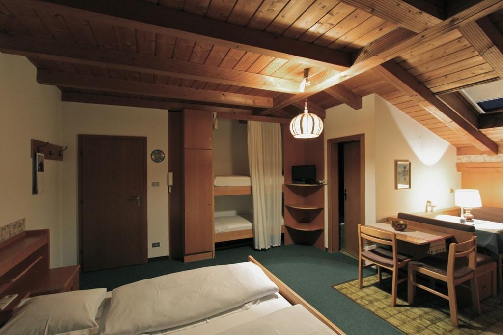 Residence Baumgartner Fie allo Sciliar Ruang foto